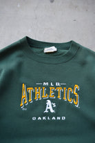 LEE Sport x MLB Oakland Athletics Green Embroidered Crewneck — 1990s (XL) - Retrospective Store