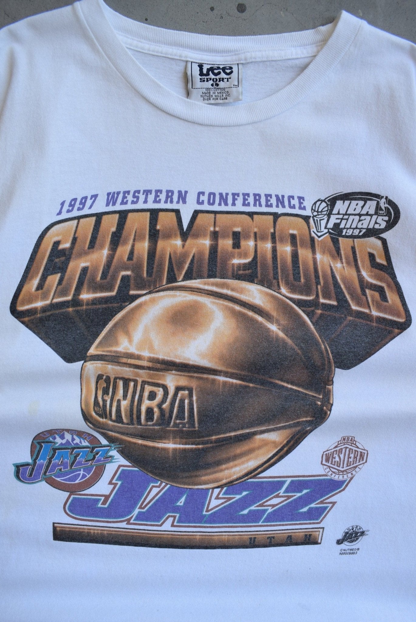 LEE Sport x NBA Utah Jazz Champions White Tee — 1997 (L) - Retrospective Store