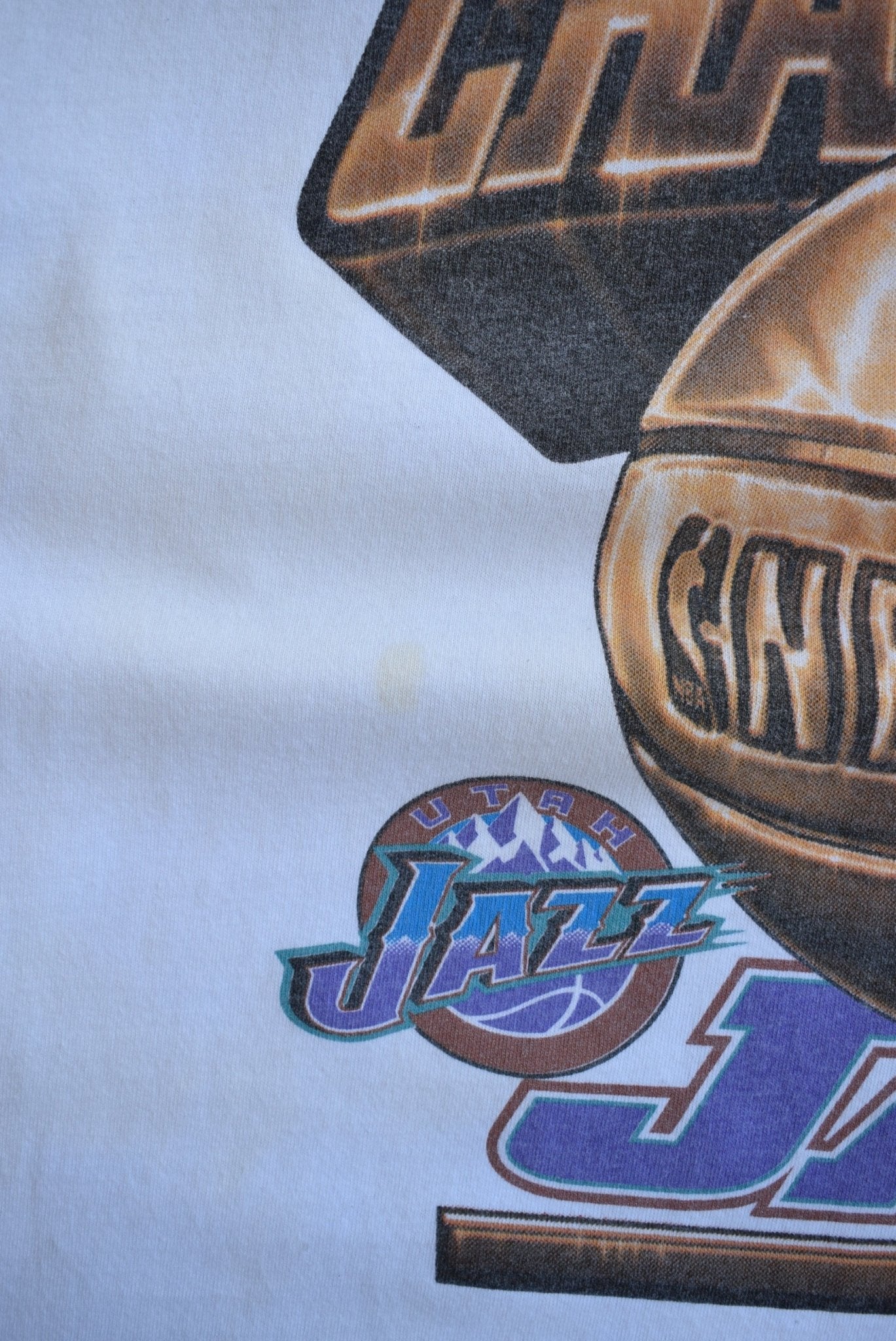 LEE Sport x NBA Utah Jazz Champions White Tee — 1997 (L) - Retrospective Store