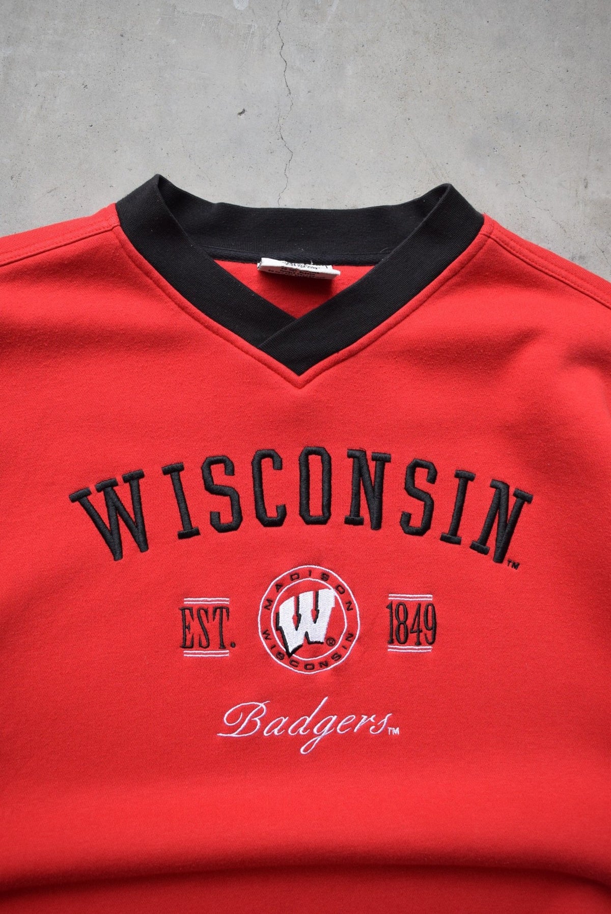 LEE Sports x University of Wisconsin Red Embroidered Crewneck — 1990s (XXL) - Retrospective Store