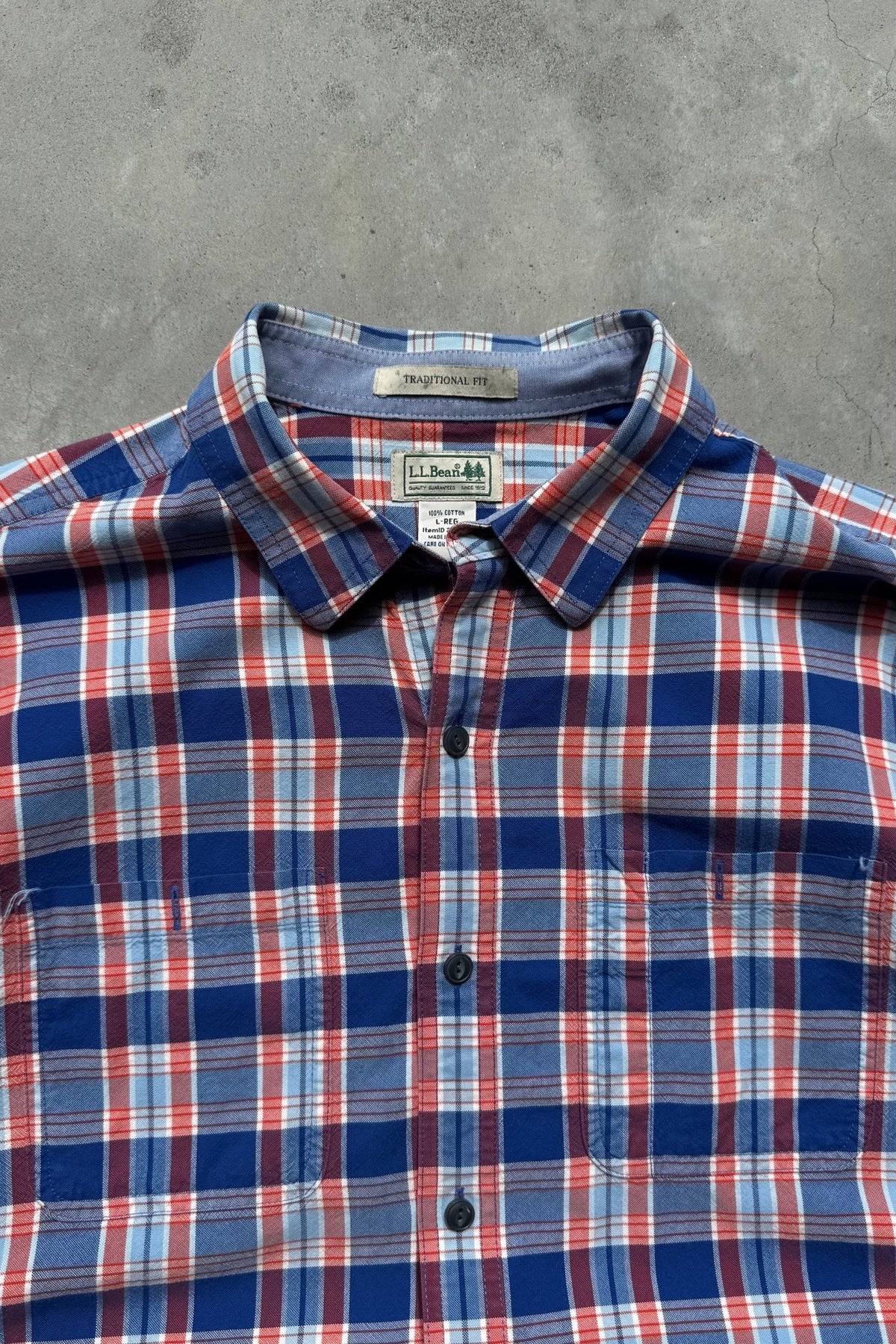L.L. Bean Blue & Red Cropped Long Sleeve Button Up — 2000s (L) - Retrospective Store
