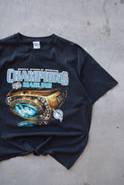 MLB Florida Marlins Champions Black Graphic Tee — 2003 (XL) - Retrospective Store
