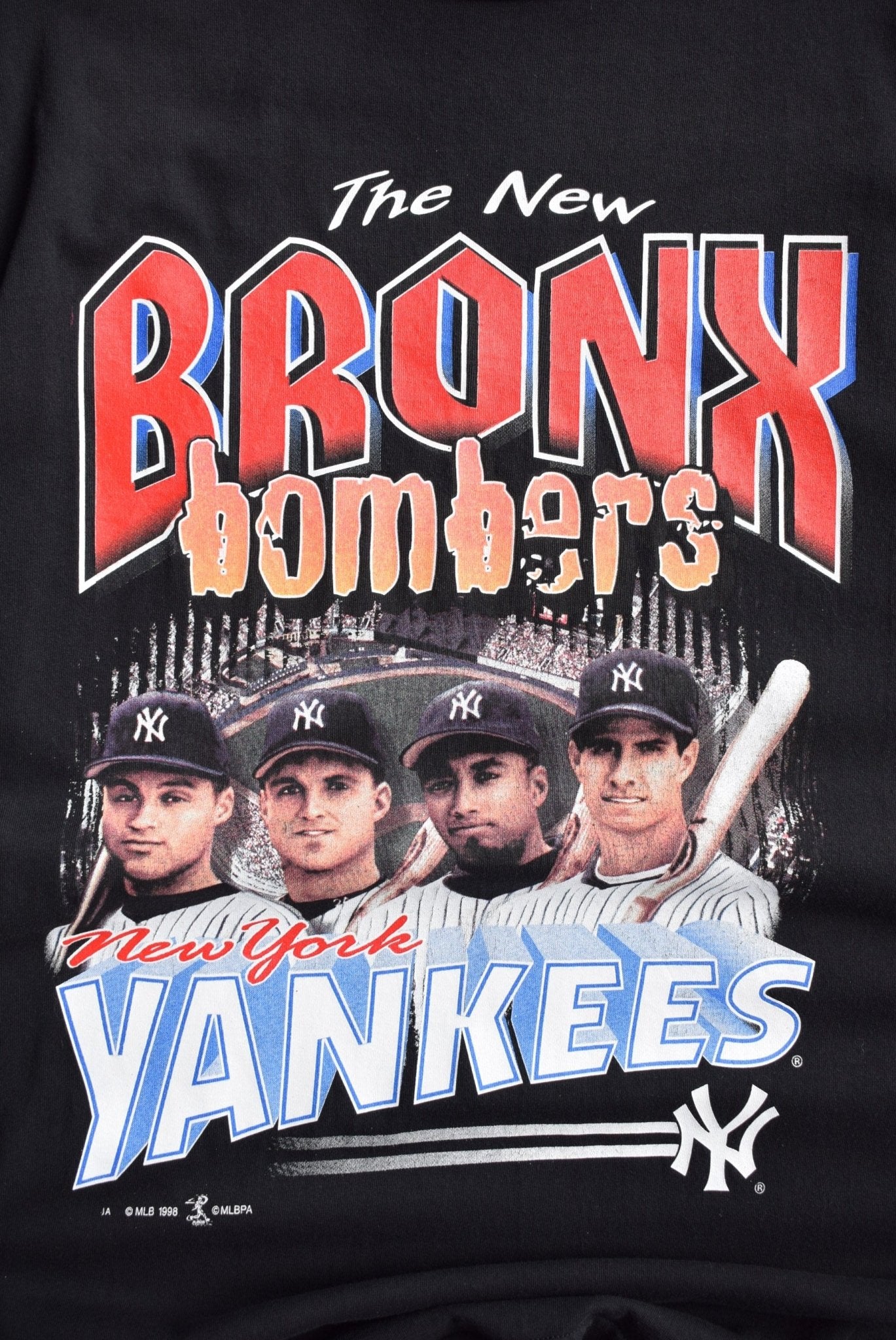 MLB New York Yankees 'Bronx Bombers' Black Graphic Tee — 1998 (XL) - Retrospective Store