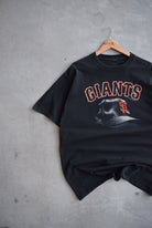 MLB San Francisco Giants Black Graphic Tee — 2005 (L) - Retrospective Store