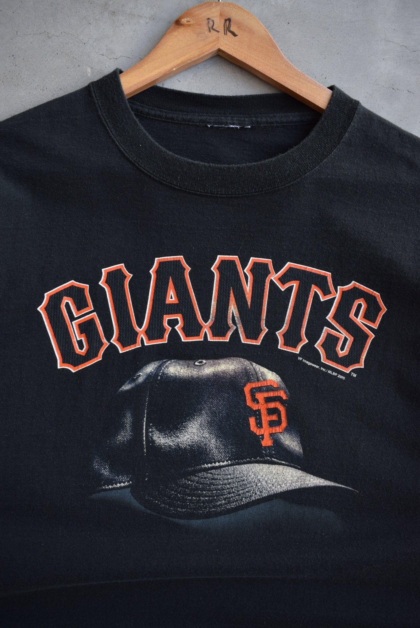 MLB San Francisco Giants Black Graphic Tee — 2005 (L) - Retrospective Store