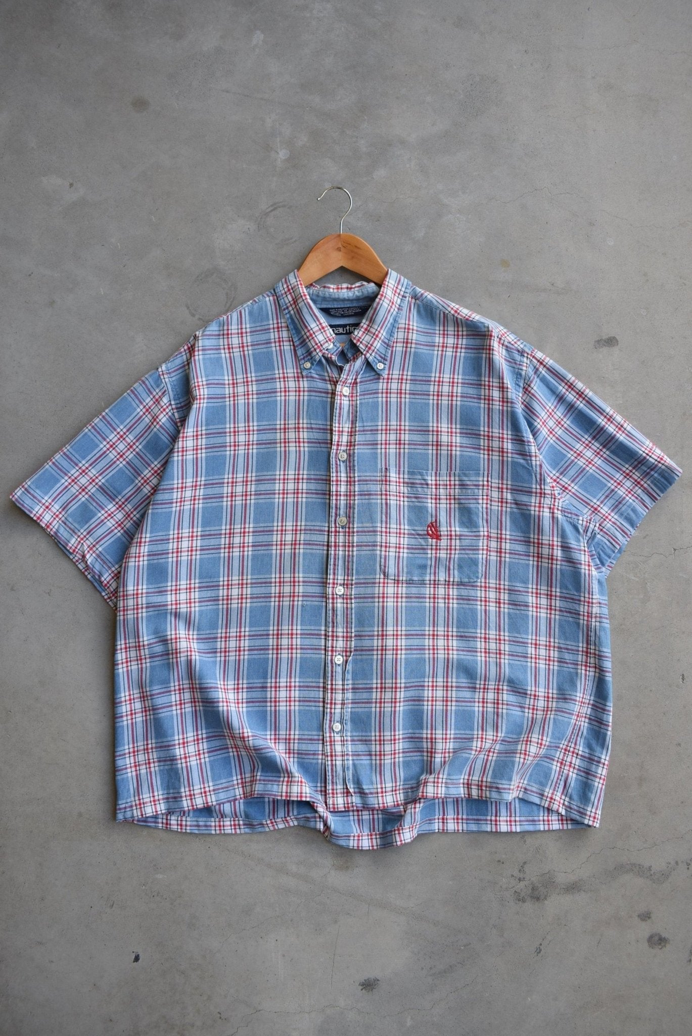 Nautica Blue & Red Cropped Button Up — 2000s (XXL) - Retrospective Store