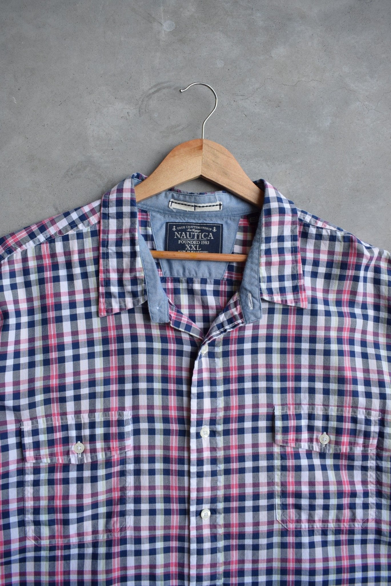 Nautica Blue & Red Cropped Button Up — 2000s (XXL) - Retrospective Store