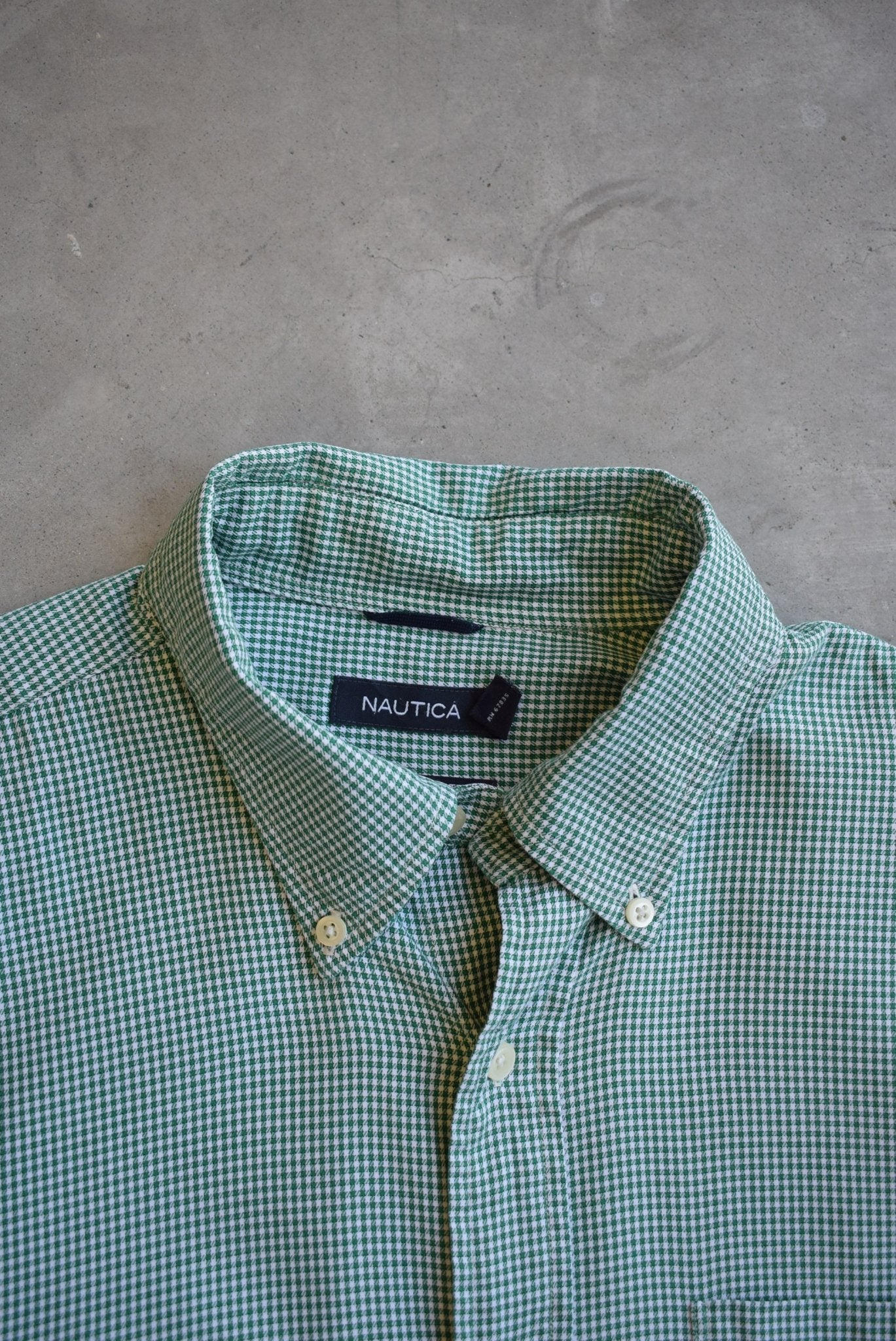 Nautica Cropped Long Sleeve Button Up — 2000s (L/XL) - Retrospective Store