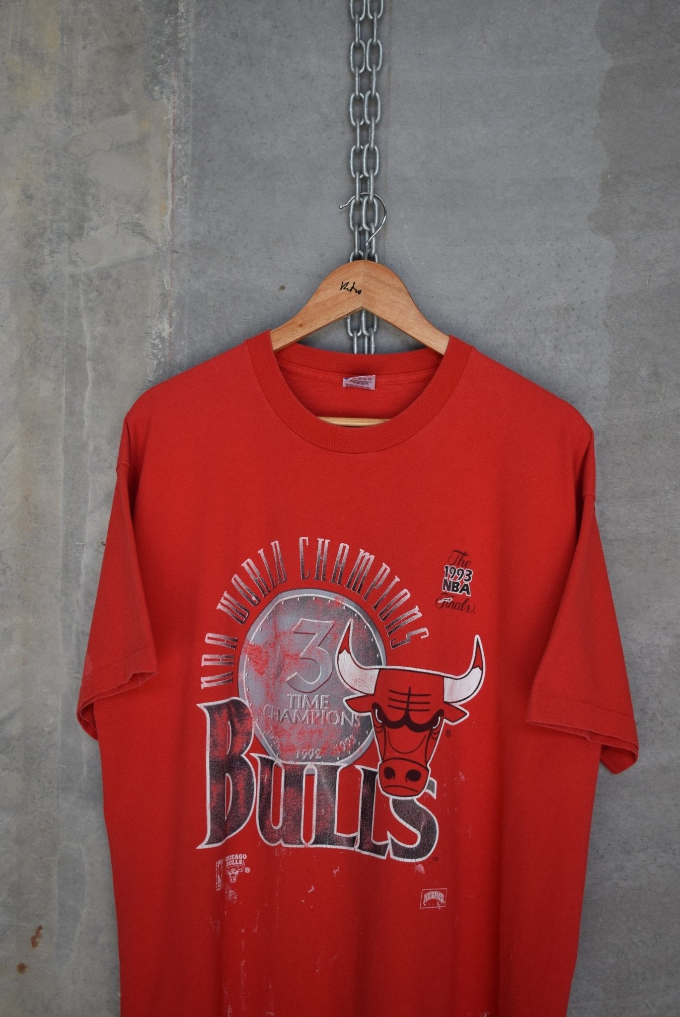 NBA Chicago Bulls 3x Champions Tee — 1993 (XL) - Retrospective Store