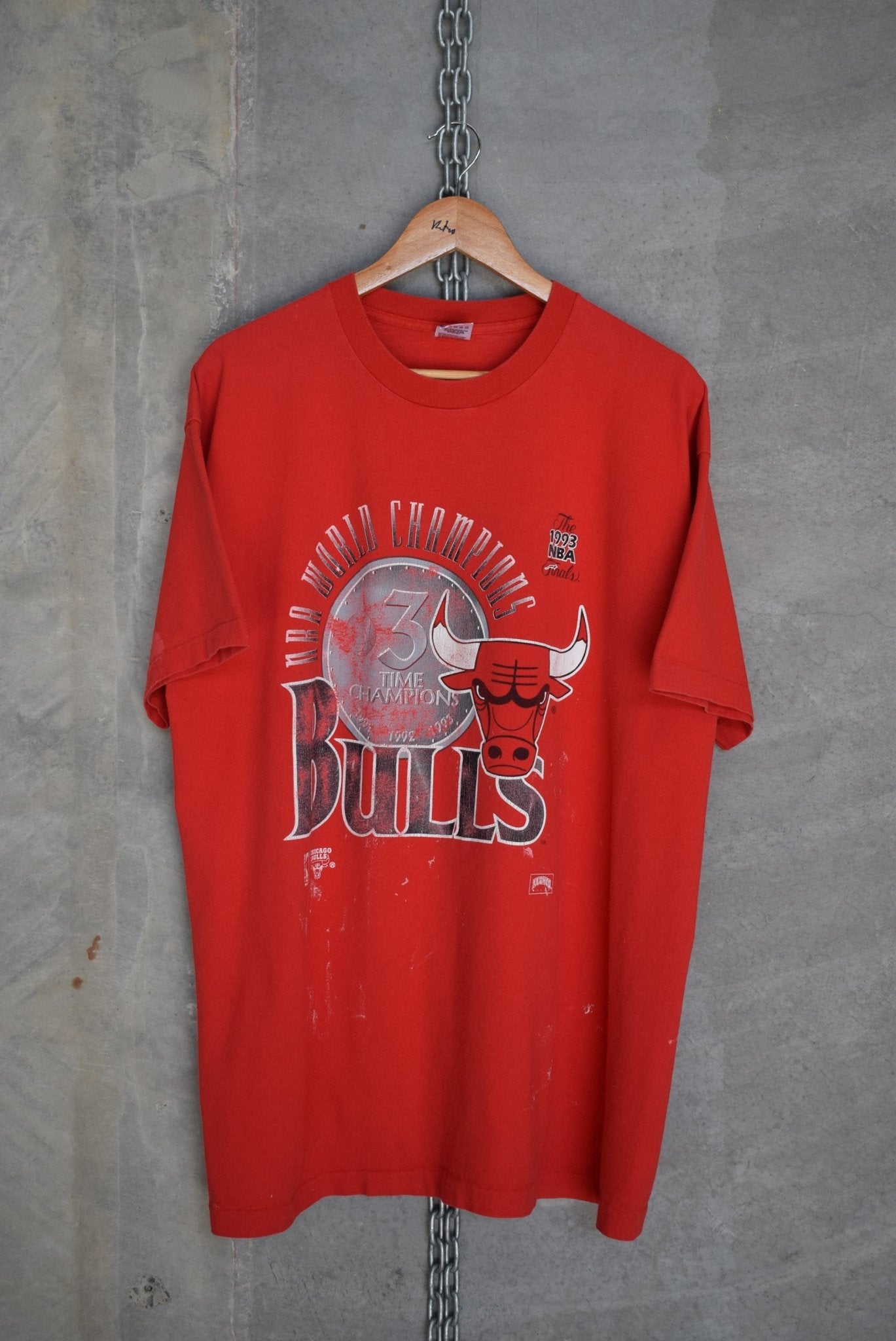 NBA Chicago Bulls 3x Champions Tee — 1993 (XL) - Retrospective Store