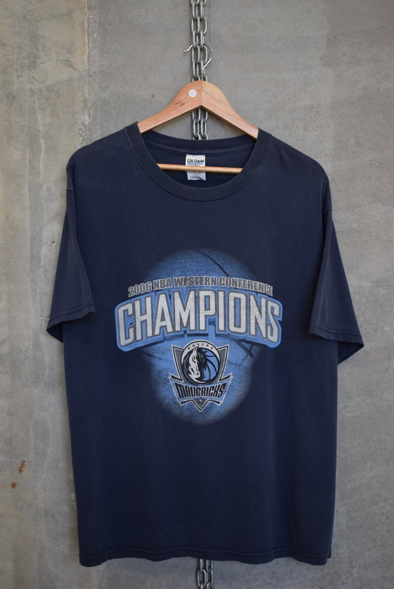 NBA Dallas Mavericks Western Conference Champions Tee — 2006 (L) - Retrospective Store