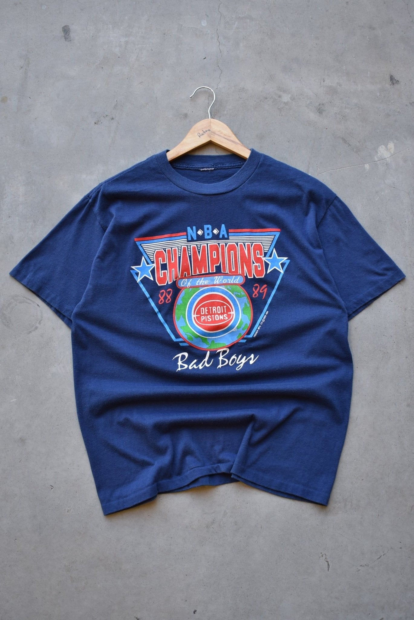 NBA Detroit Pistons Champions Navy Graphic Tee — 1989 (M) - Retrospective Store