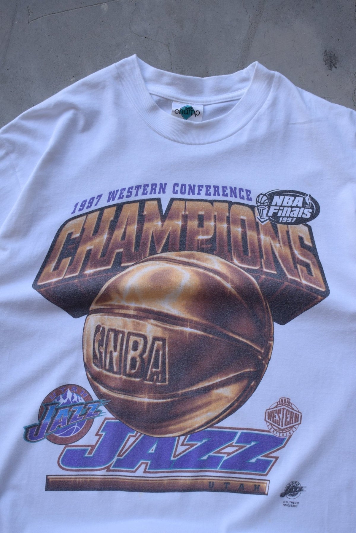 NBA Utah Jazz Champions White Graphic Tee — 1997 (L) - Retrospective Store