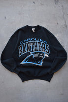 NFL Carolina Panthers Black Graphic Crewneck — 1990s (M) - Retrospective Store