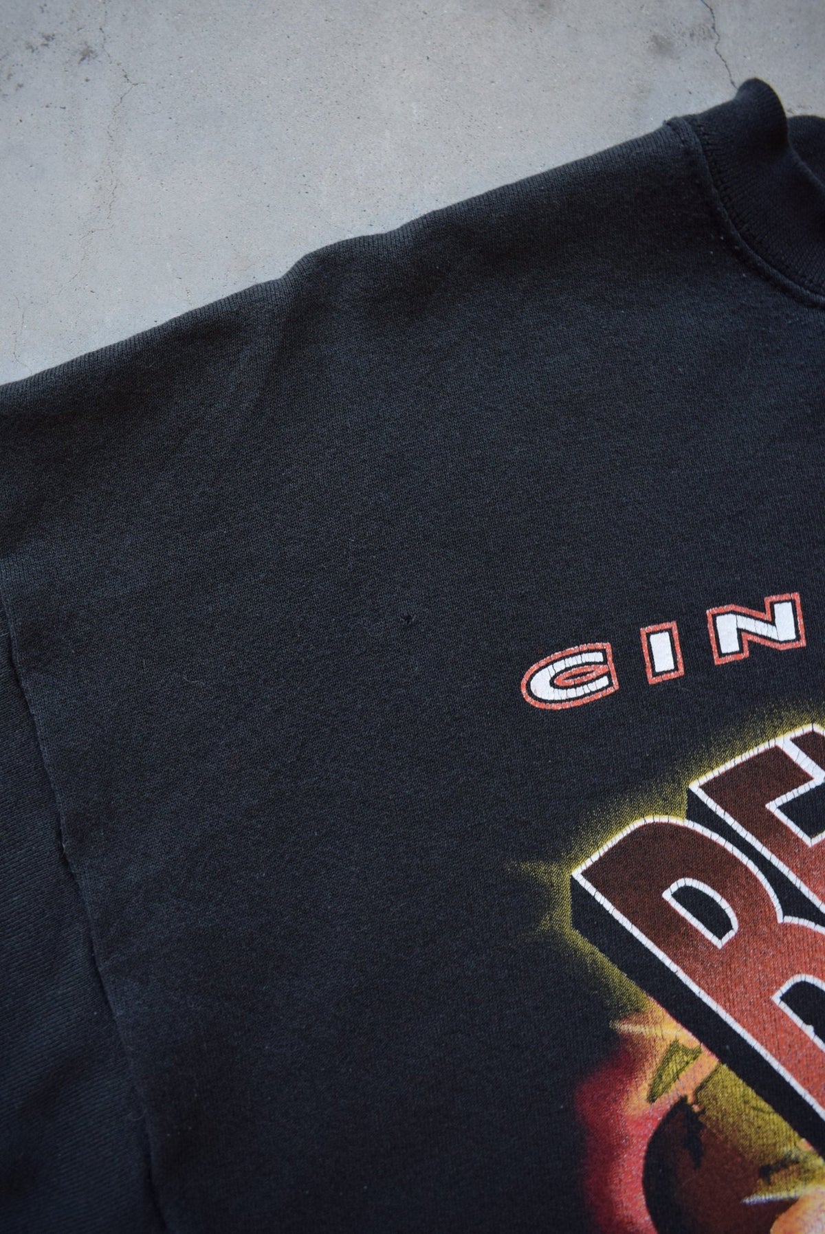 NFL Cincinnati Bengals Black Graphic Crewneck — 1990s (L) - Retrospective Store