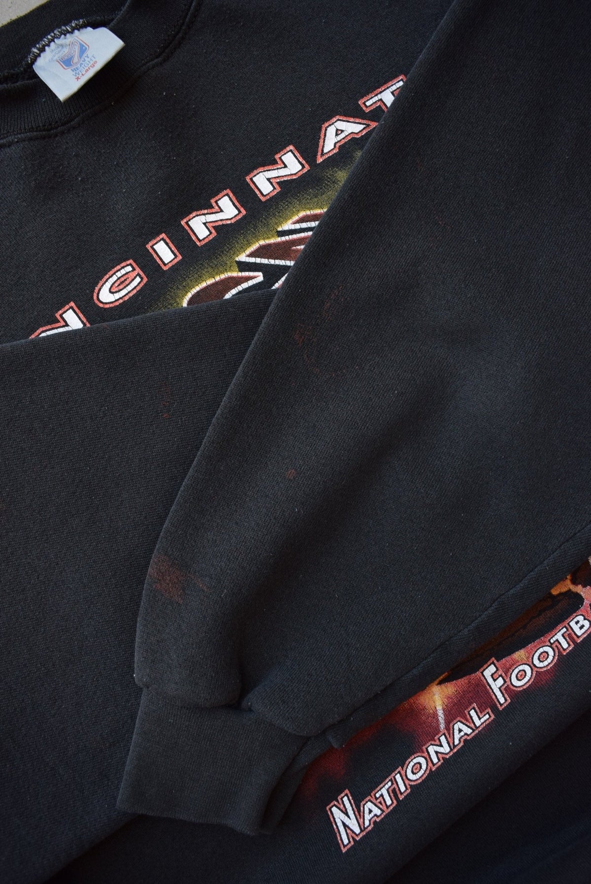 NFL Cincinnati Bengals Black Graphic Crewneck — 1990s (L) - Retrospective Store
