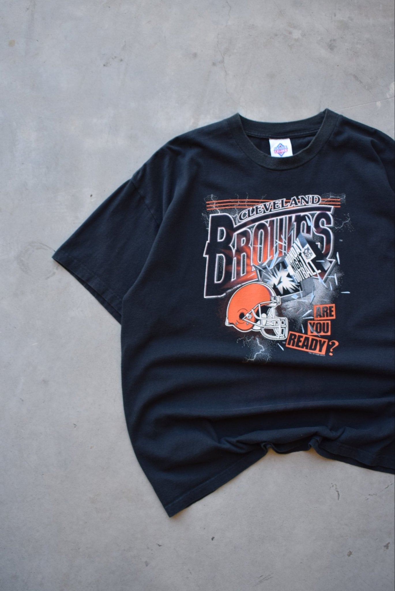 NFL Cleveland Browns Black Graphic Tee — 1995 (XL) - Retrospective Store