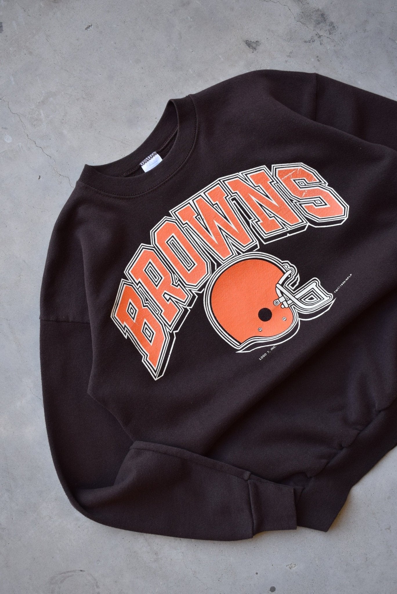 NFL Cleveland Browns Brown Graphic Crewneck — 1990 (S/M) - Retrospective Store