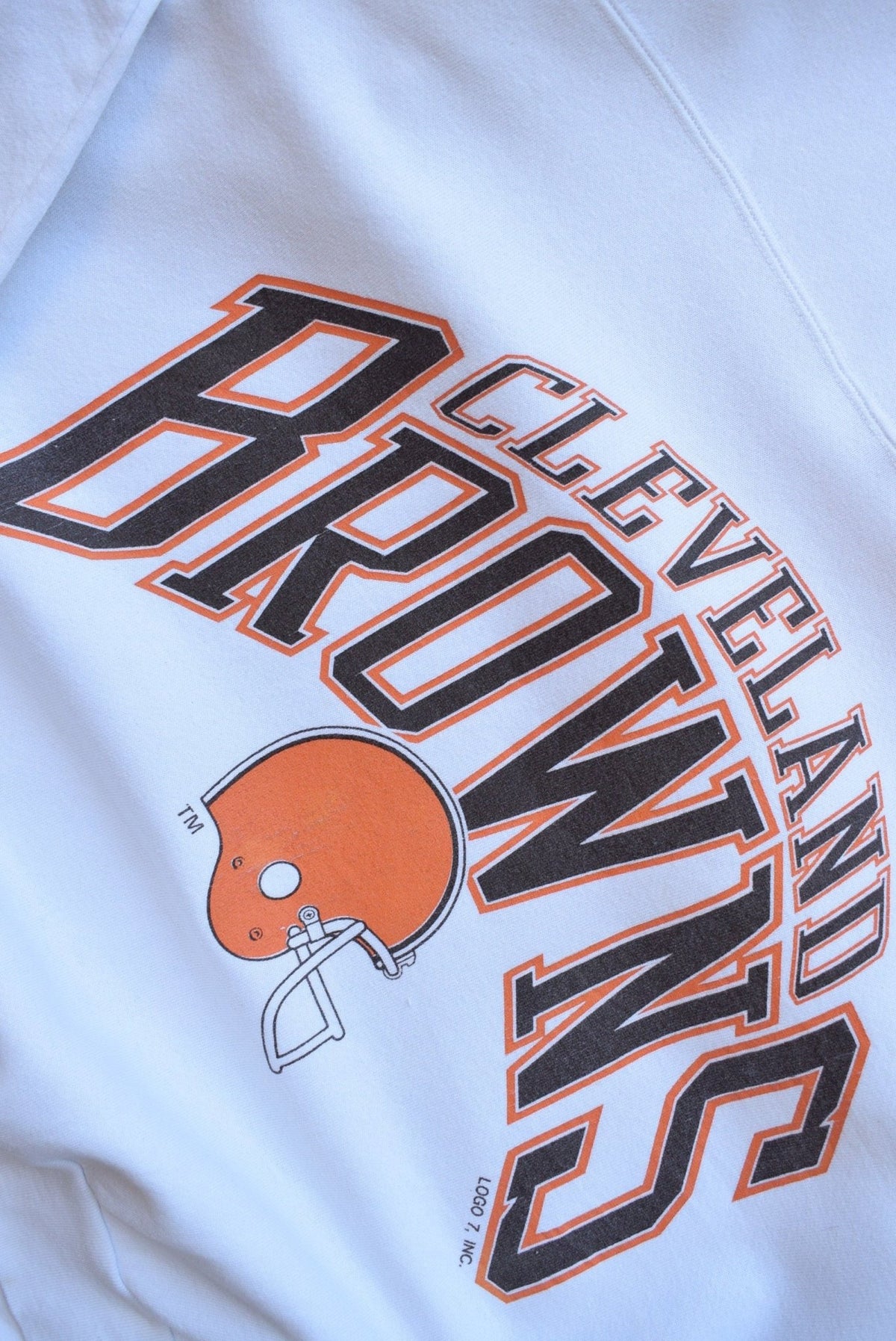 NFL Cleveland Browns White Quarter Button Crewneck — 1990s (M) - Retrospective Store