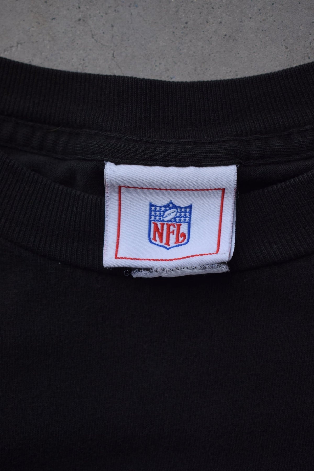 NFL Minnesota Vikings Black Graphic Tee — 2000s (XL) - Retrospective Store