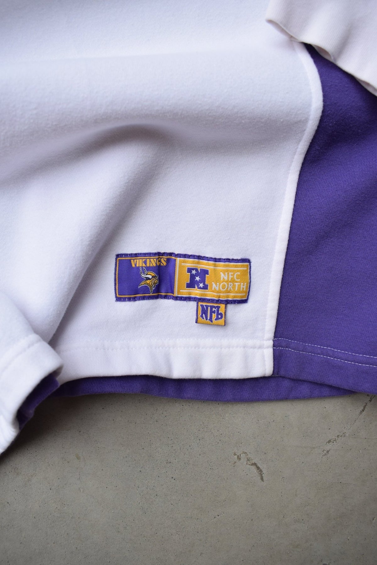 NFL Minnesota Vikings White & Purple Embroidered Hoodie — 2000s (XXL) - Retrospective Store