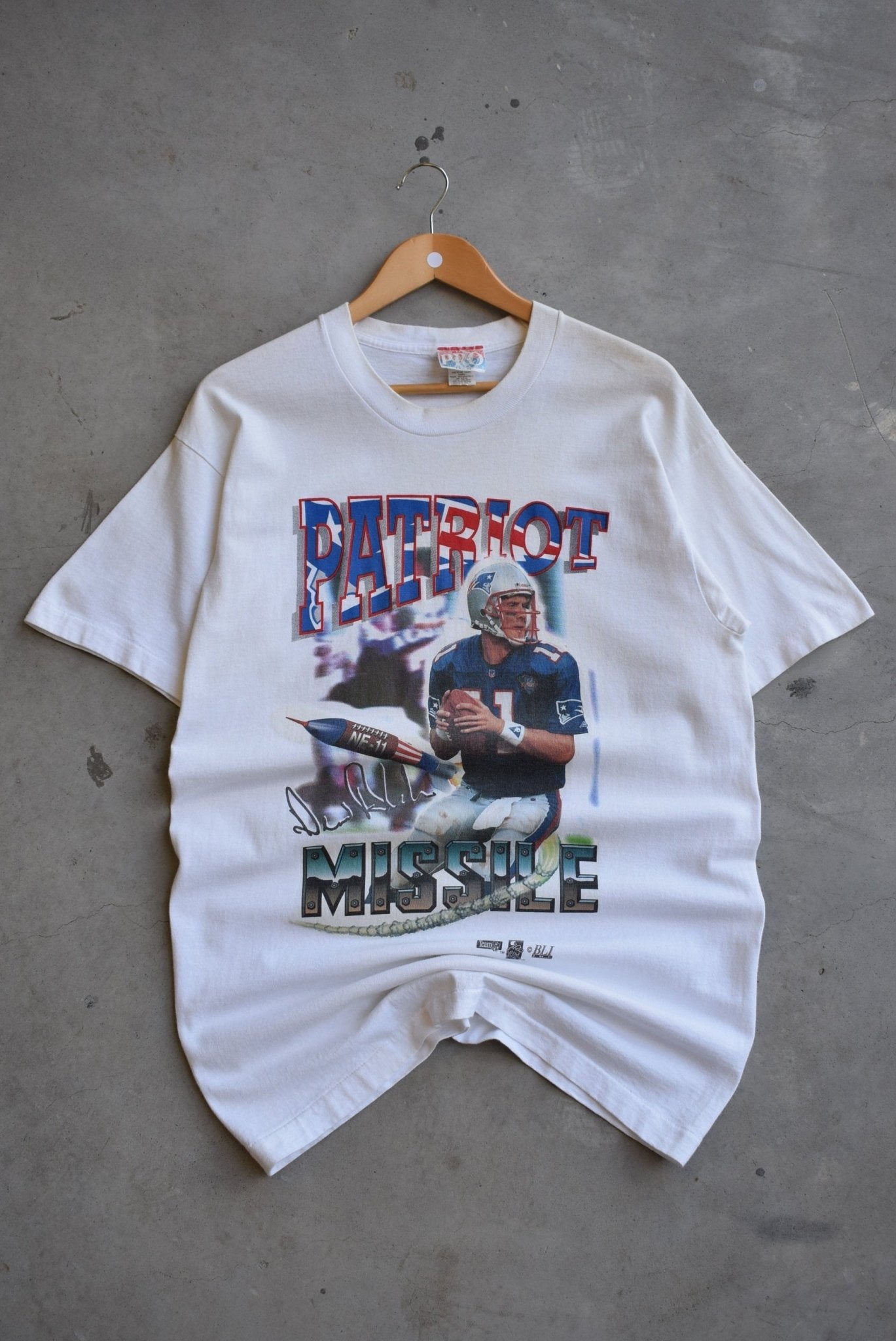 NFL New England Patriots 'Patriot Missile' Tee — 1990s (M) - Retrospective Store