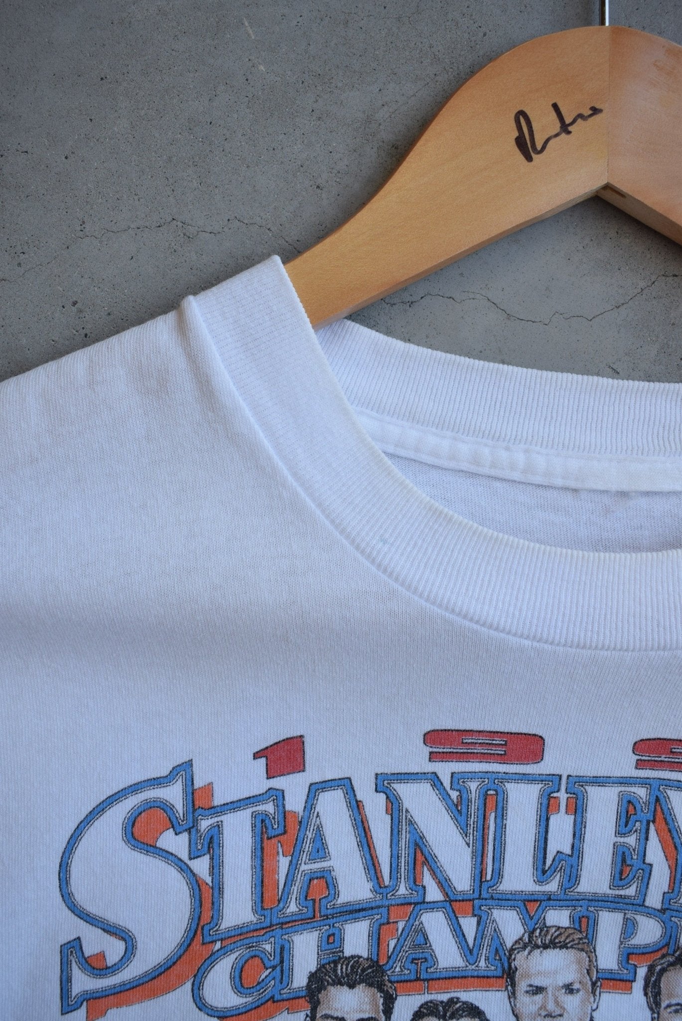 NHL Detroit Red Wings Stanley Cup Champions White Tee — 1997 (L) - Retrospective Store