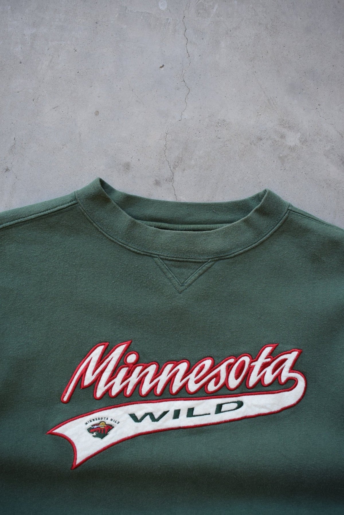 NHL Minnesota Wild Green Embroidered Crewneck — 1990s (XL) - Retrospective Store