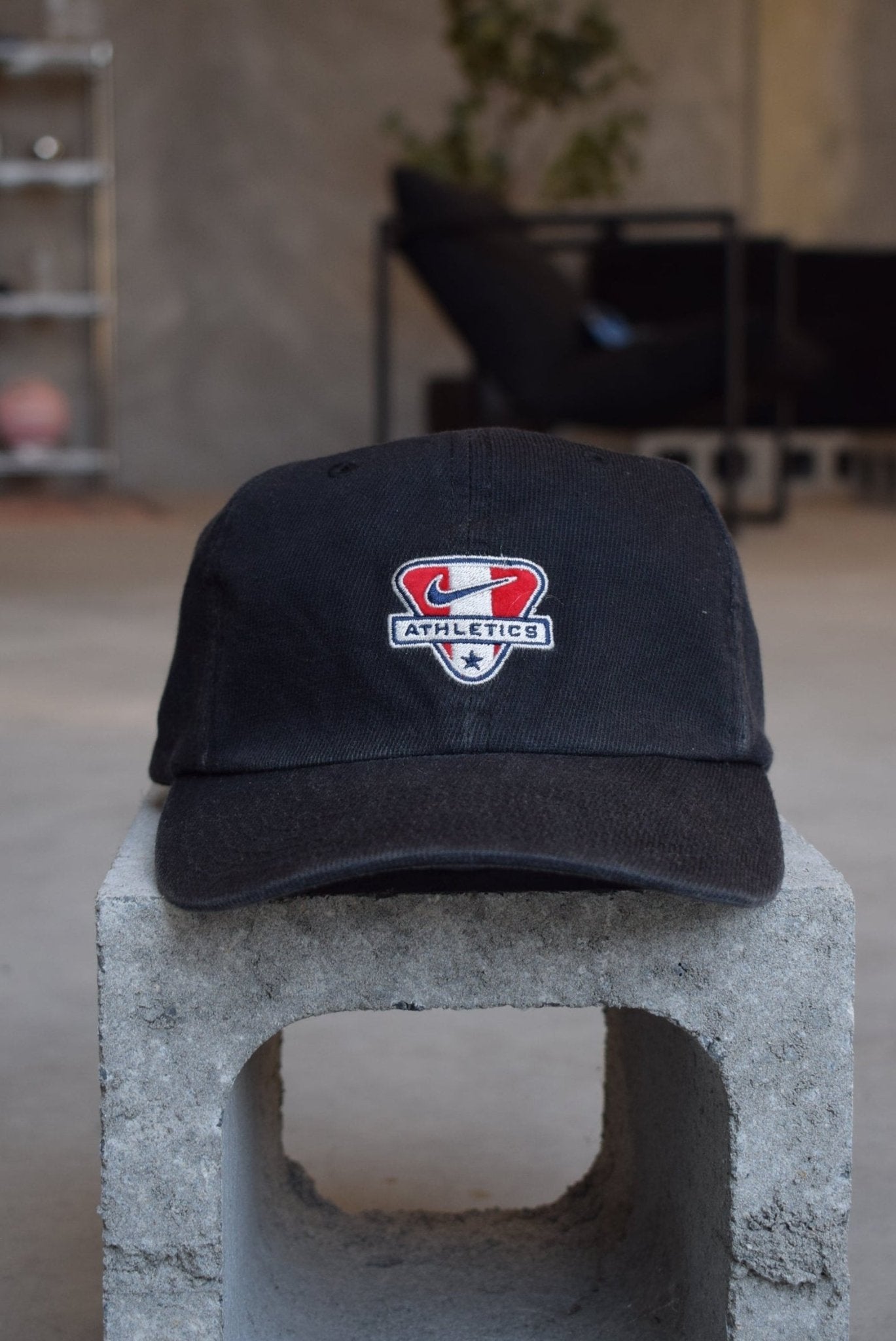 Nike Athletics Black Embroidered Swoosh Hat — 1990s - Retrospective Store