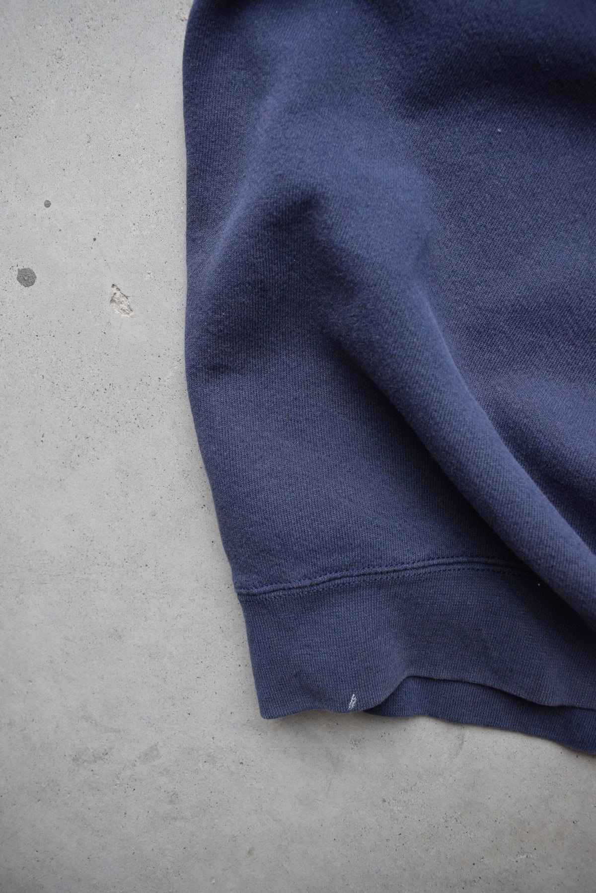 Nike Athletics Navy Embroidered Spellout Crewneck — 1990s (XL) - Retrospective Store