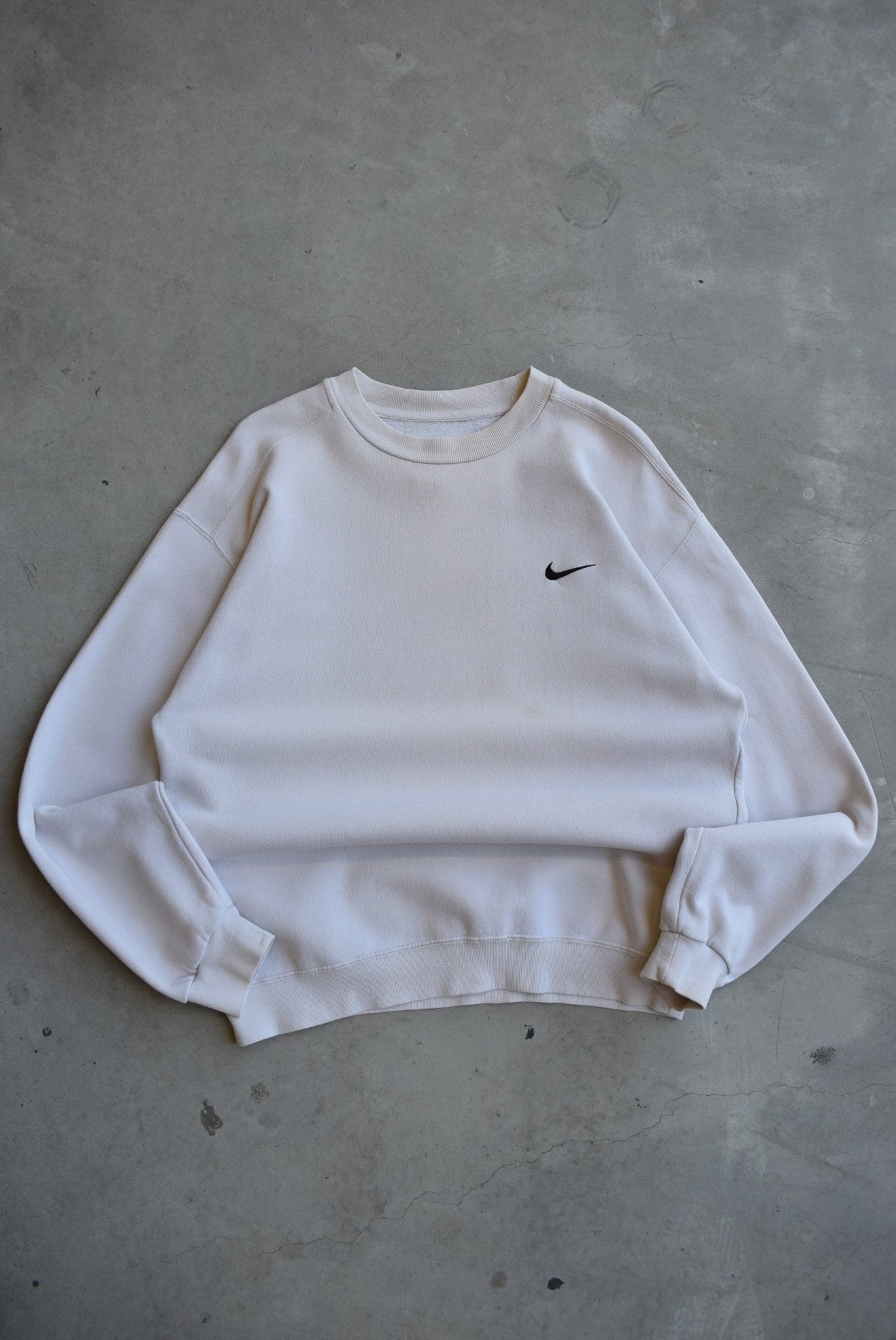 Nike Beige Embroidered Swoosh Crewneck — 1990s (L) - Retrospective Store