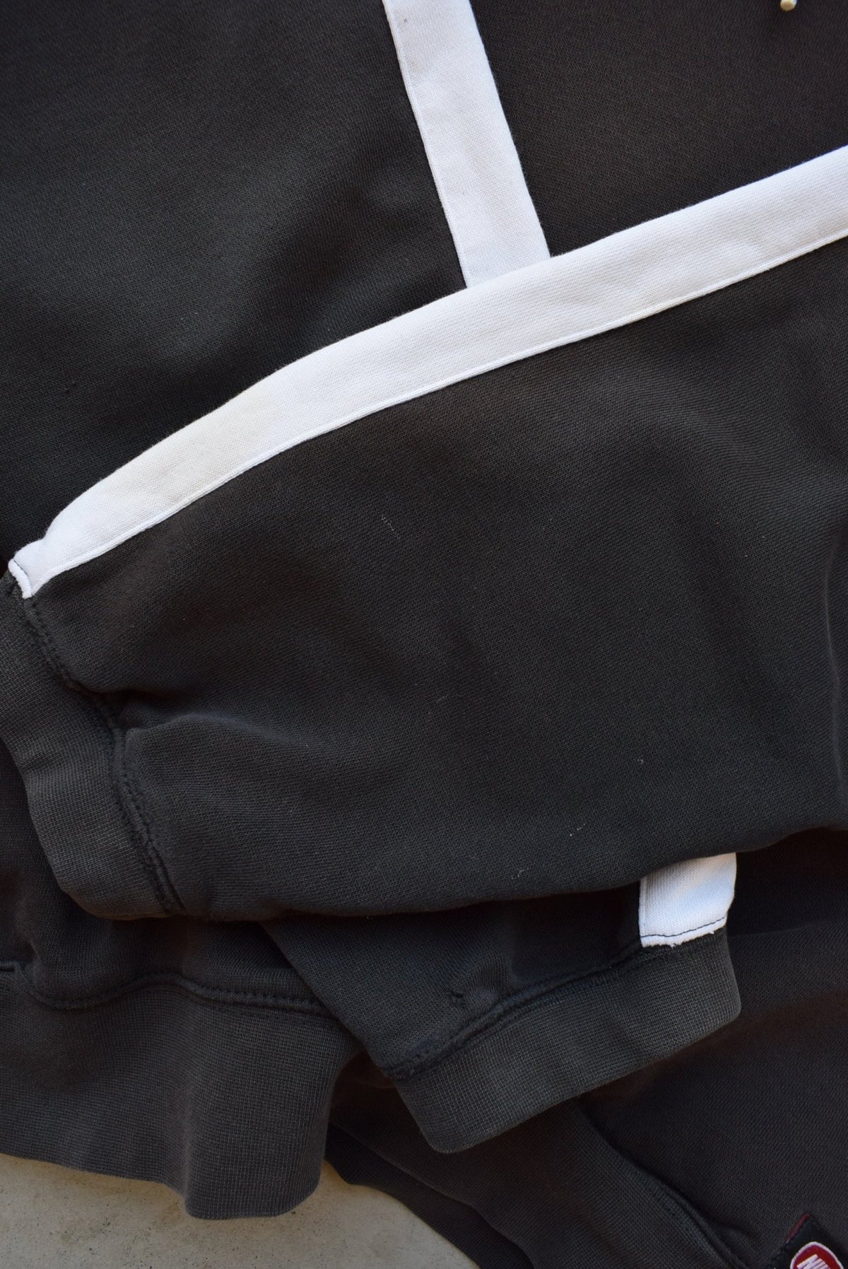 Nike Black Embroidered Spellout Hoodie — 2000s (XL) - Retrospective Store