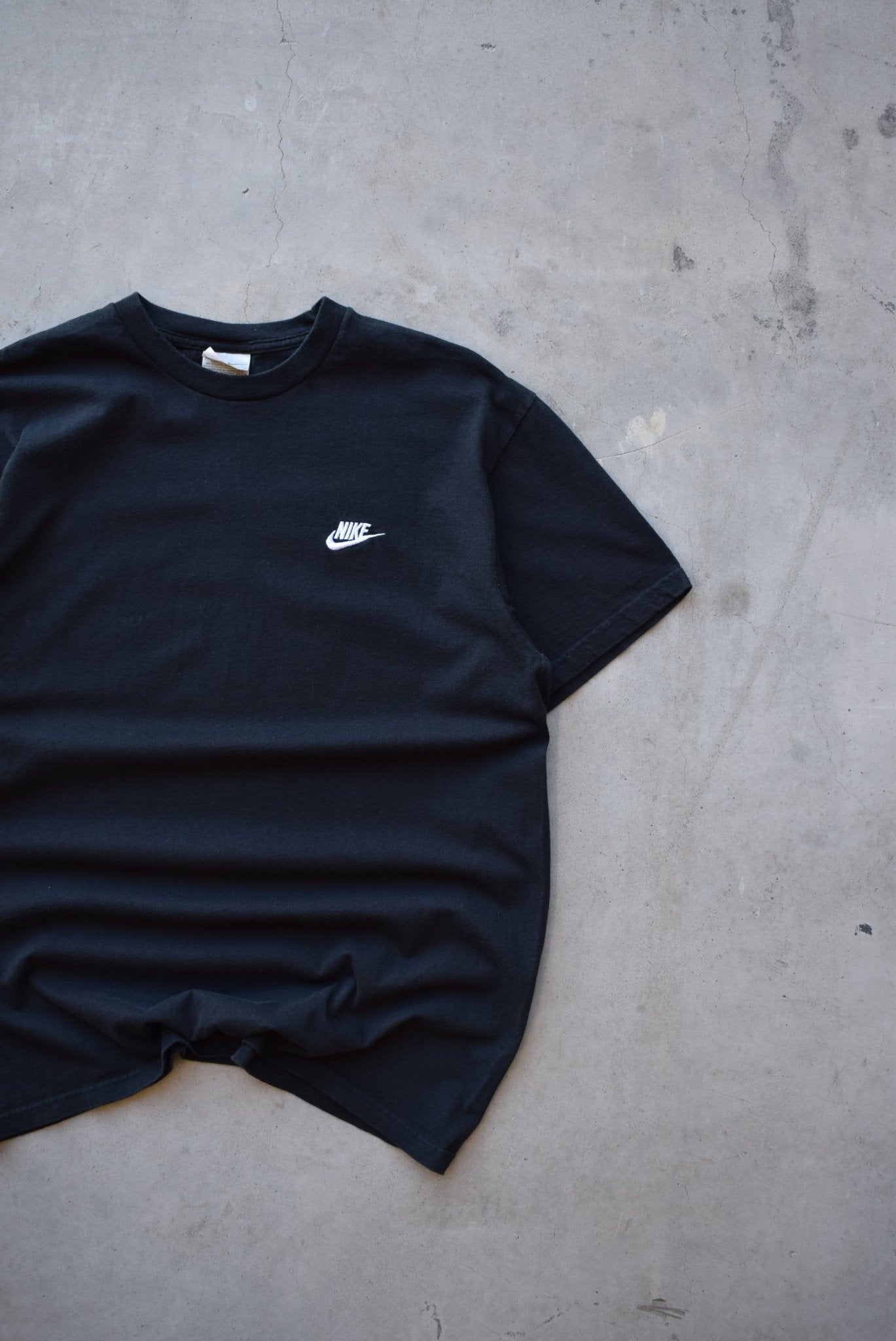 Nike Black Embroidered Spellout Tee — 2000s (L) - Retrospective Store