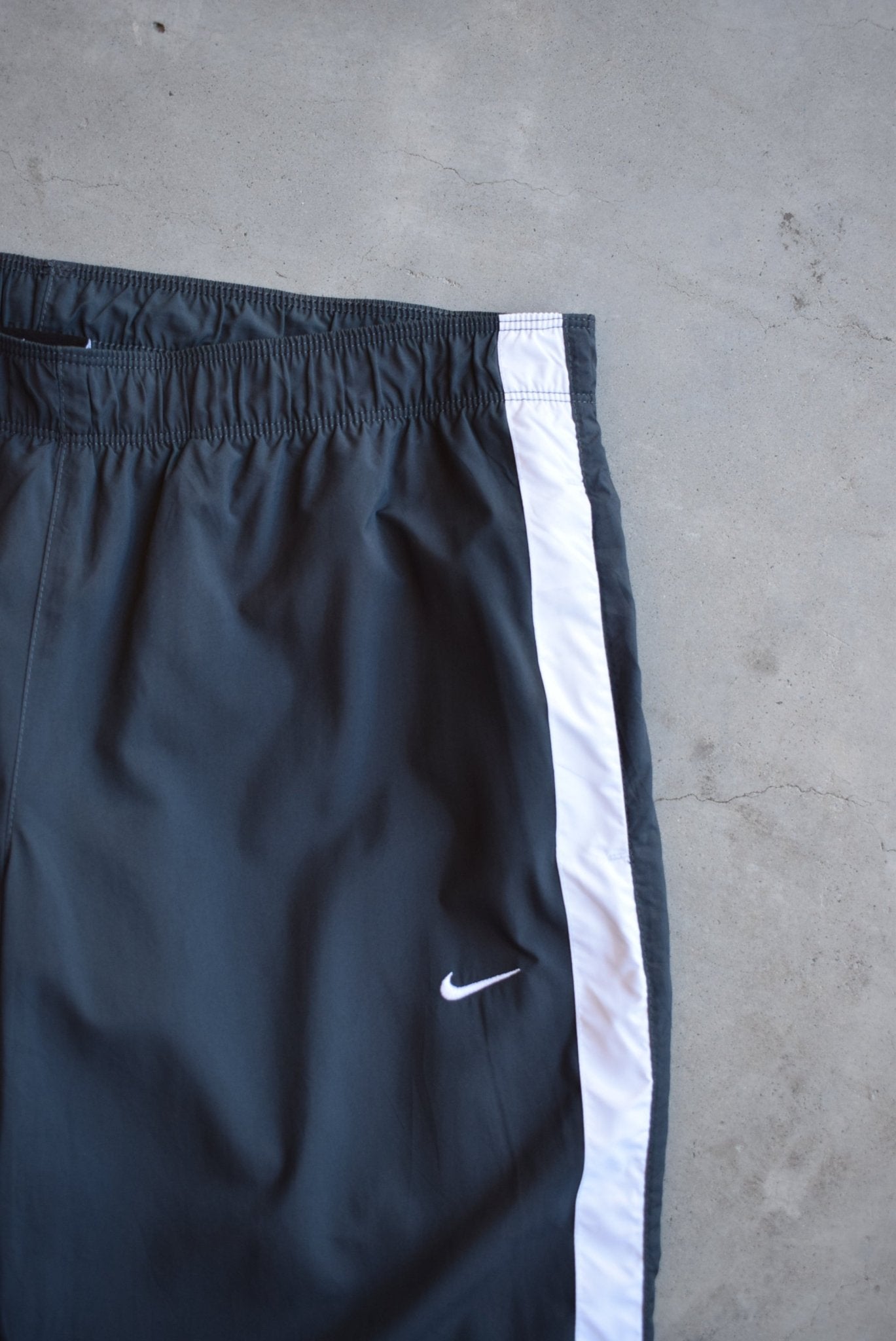 Nike Black Embroidered Swoosh 3/4 Track Pants — 2000s (S) - Retrospective Store