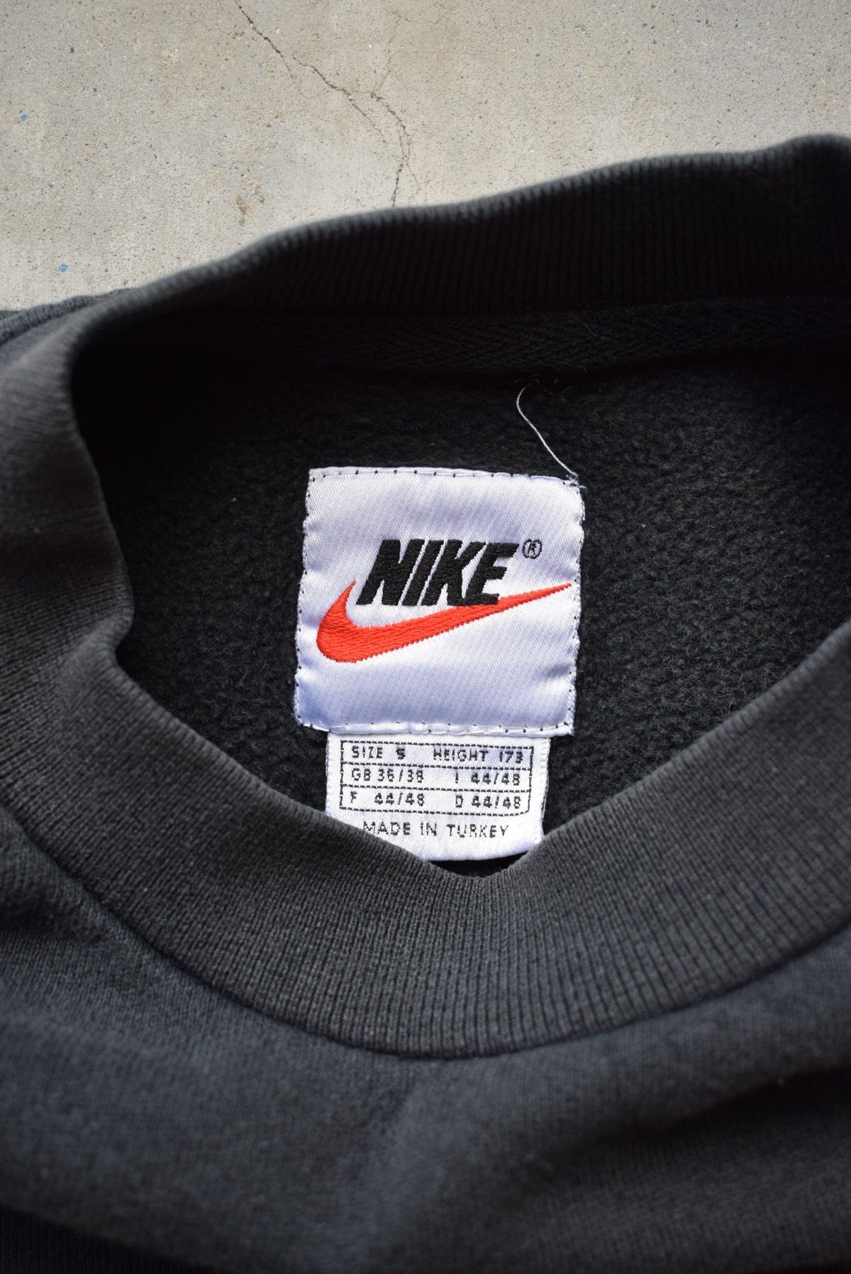 Nike Black Embroidered Swoosh Crewneck — 1990s (S) - Retrospective Store