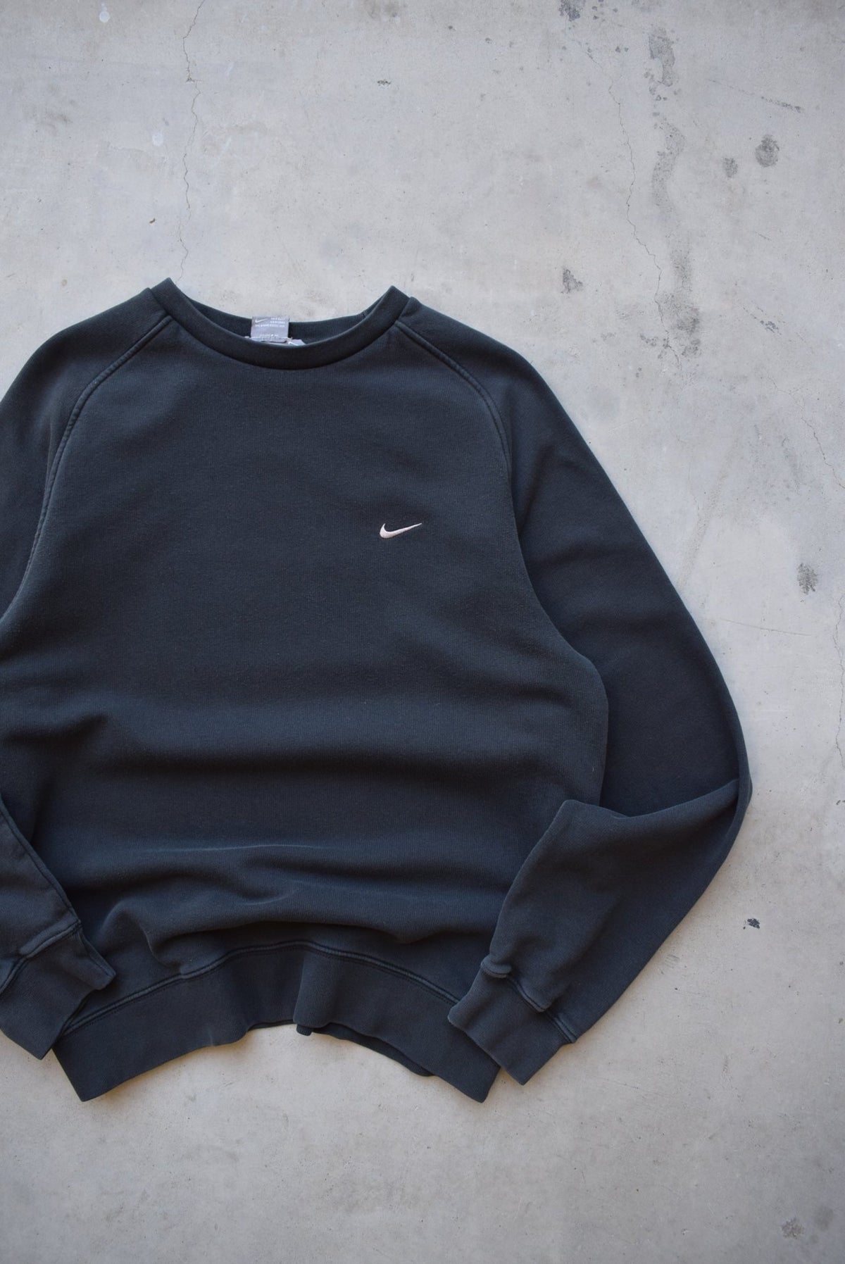 Nike Black Embroidered Swoosh Crewneck — 2000s (L) - Retrospective Store