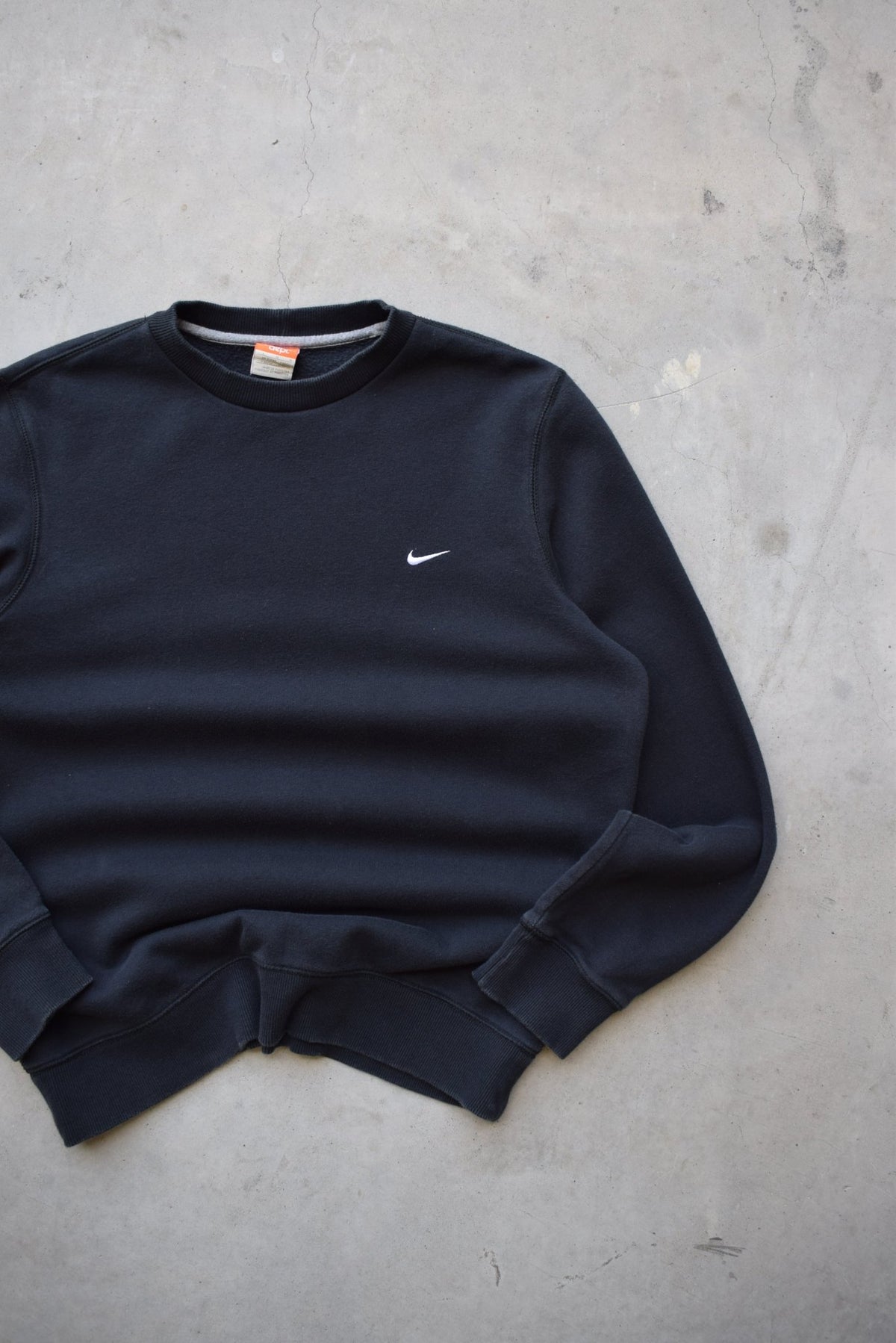 Nike Black Embroidered Swoosh Crewneck — 2000s (M/L) - Retrospective Store