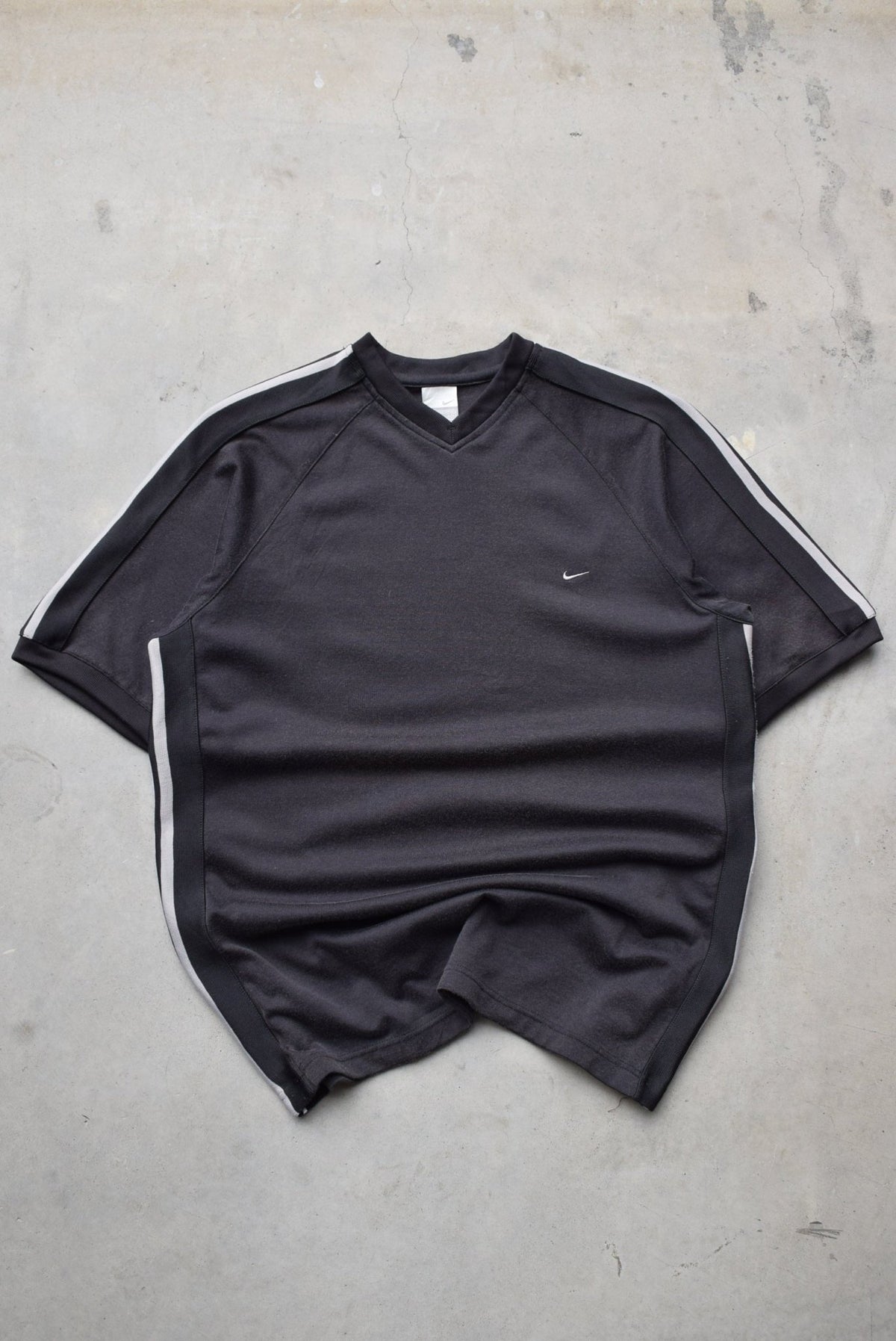 Nike Black Embroidered Swoosh Tee — 2000s (L) - Retrospective Store