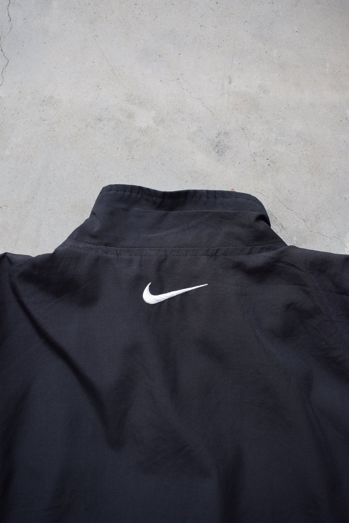 Nike Black & Grey Embroidered Swoosh Jacket — 2000s (S) - Retrospective Store
