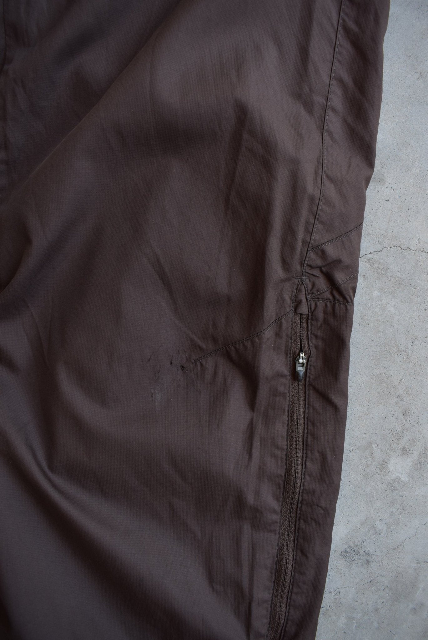 Nike Brown Embroidered Swoosh Track Pants — 2000s (Women's M) - Retrospective Store