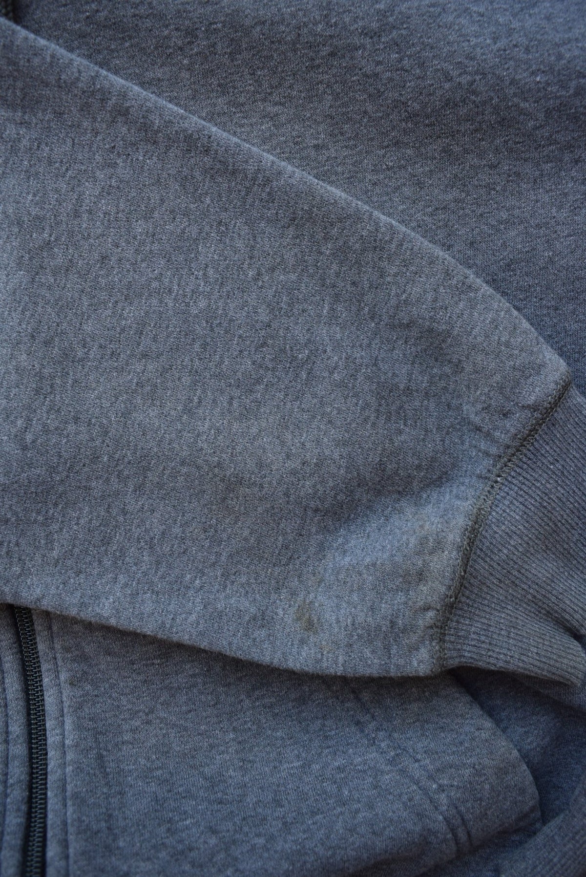 Nike Charcoal Embroidered Swoosh Full-Zip Hoodie — 2000s (XL) - Retrospective Store