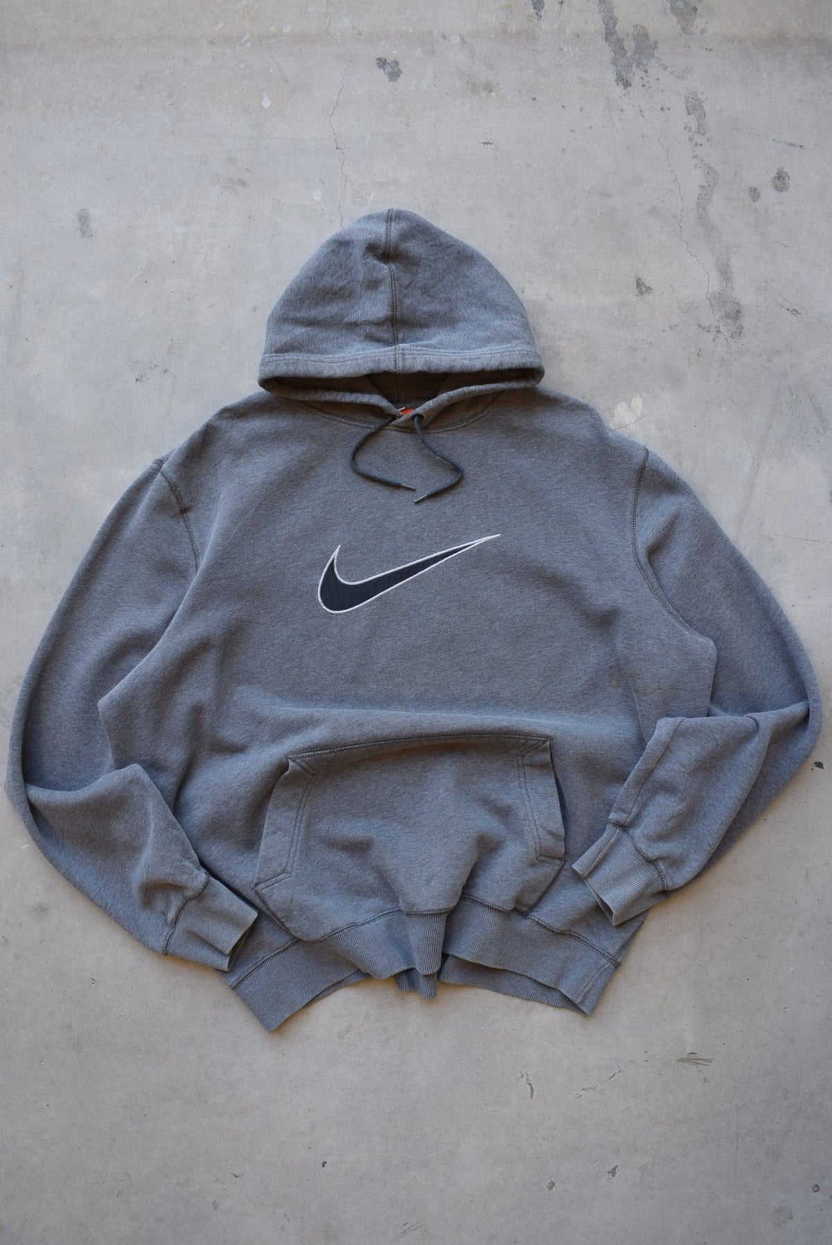 Nike Charcoal Embroidered Swoosh Hoodie — 2000s (XXL) - Retrospective Store