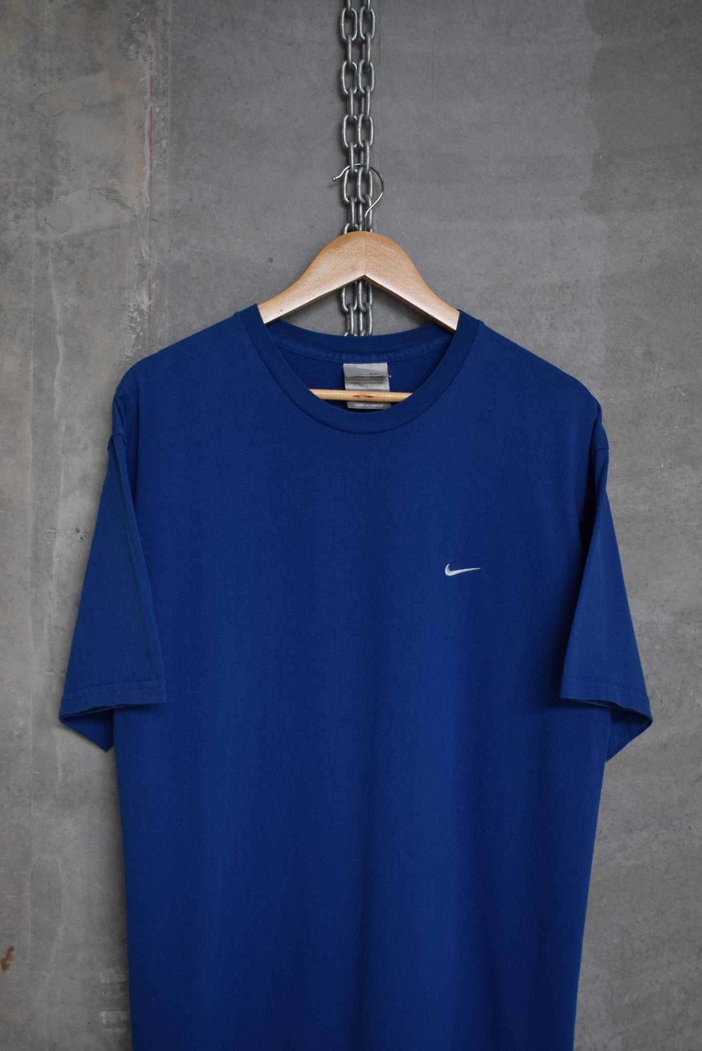 Nike Classic Logo Embroidered Tee — 2000s (L) - Retrospective Store