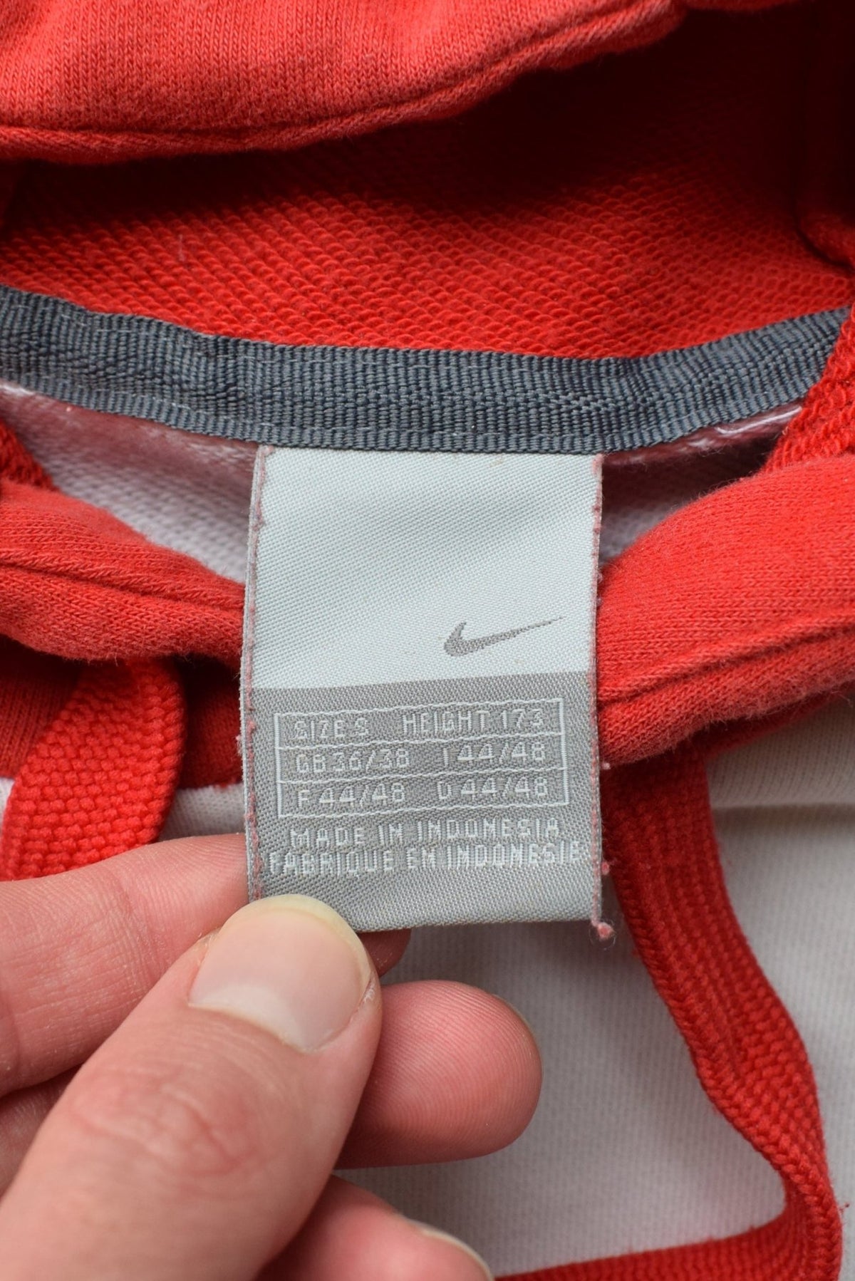 Nike Cortez Red & White Embroidered Hoodie — 2000s (S) - Retrospective Store