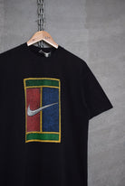 Nike Court Tee — 1990s (M) - Retrospective Store