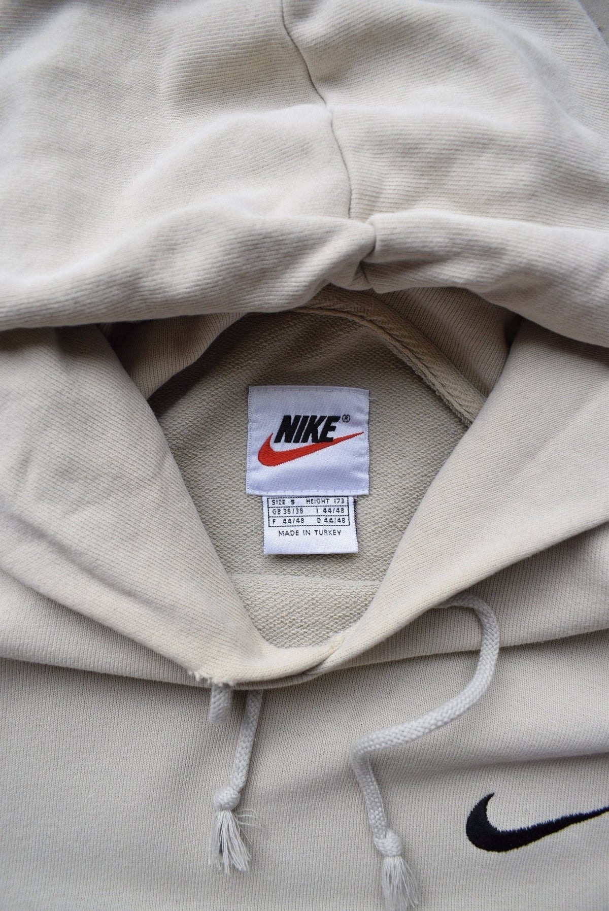 Nike Cream Embroidered Swoosh Hoodie — 1990s (M) - Retrospective Store