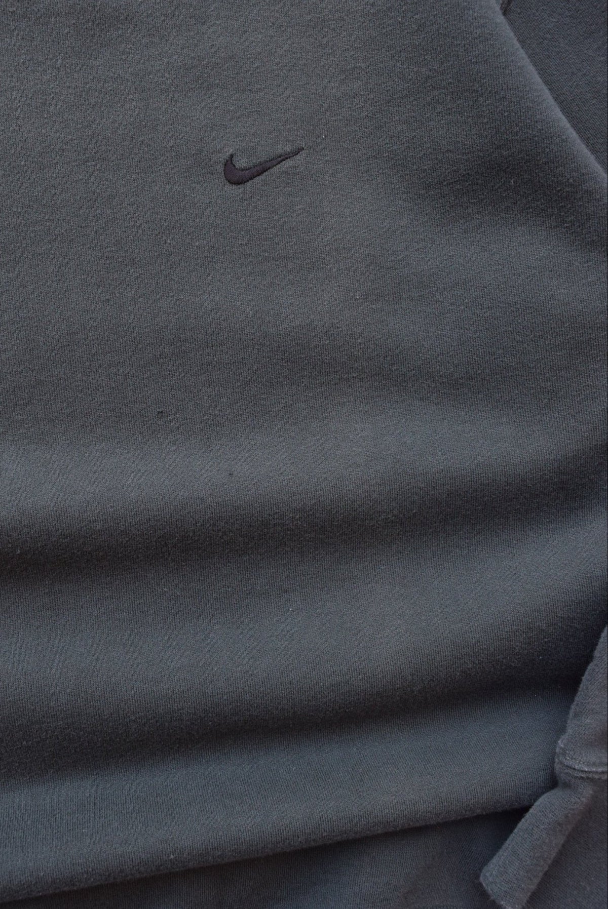 Nike Green Embroidered Swoosh Crewneck — 2000s (M) - Retrospective Store