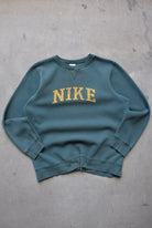 Nike Green Spellout Crewneck — 2000s (M) - Retrospective Store