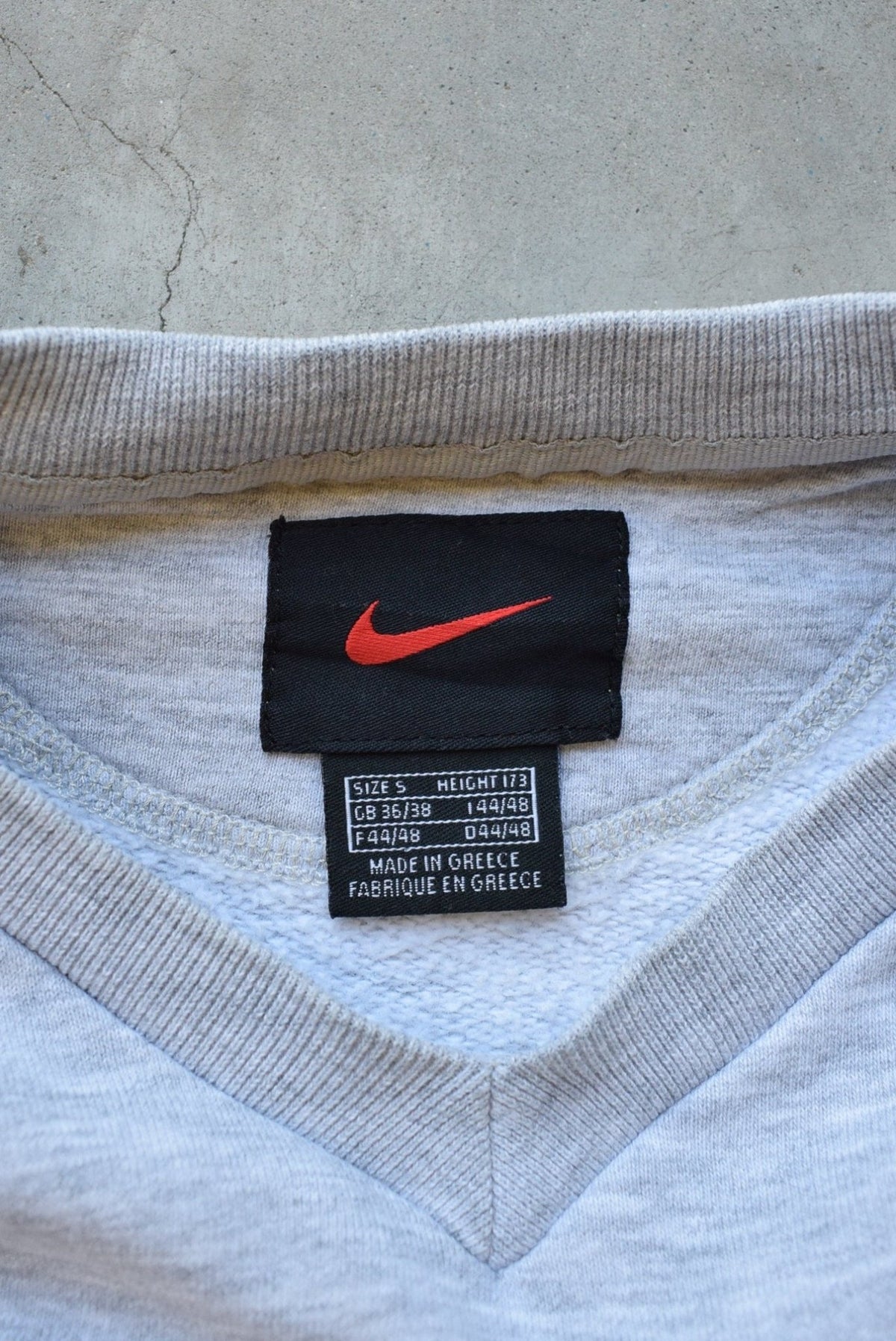 Nike Grey Embroidered Swoosh Crewneck — 1990s (M) - Retrospective Store