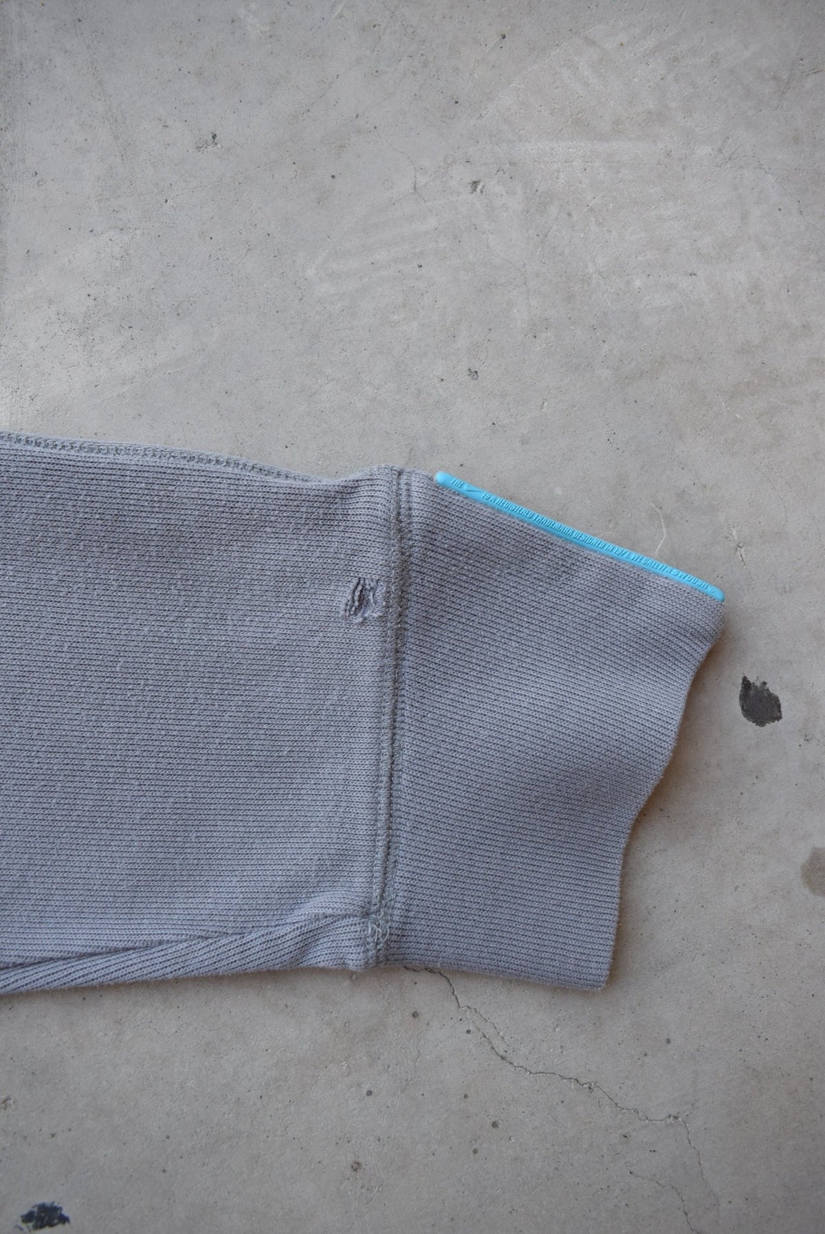 Nike Grey Embroidered Swoosh Crewneck — 2000s (L/XL) - Retrospective Store